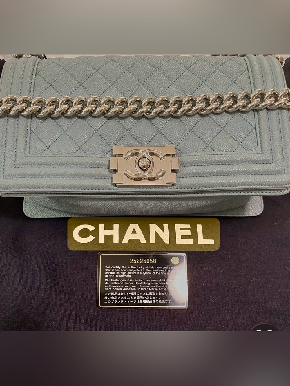 💎CHANEL💎Boy Medium Caviar Quilted Light Blue Authentic in great condition